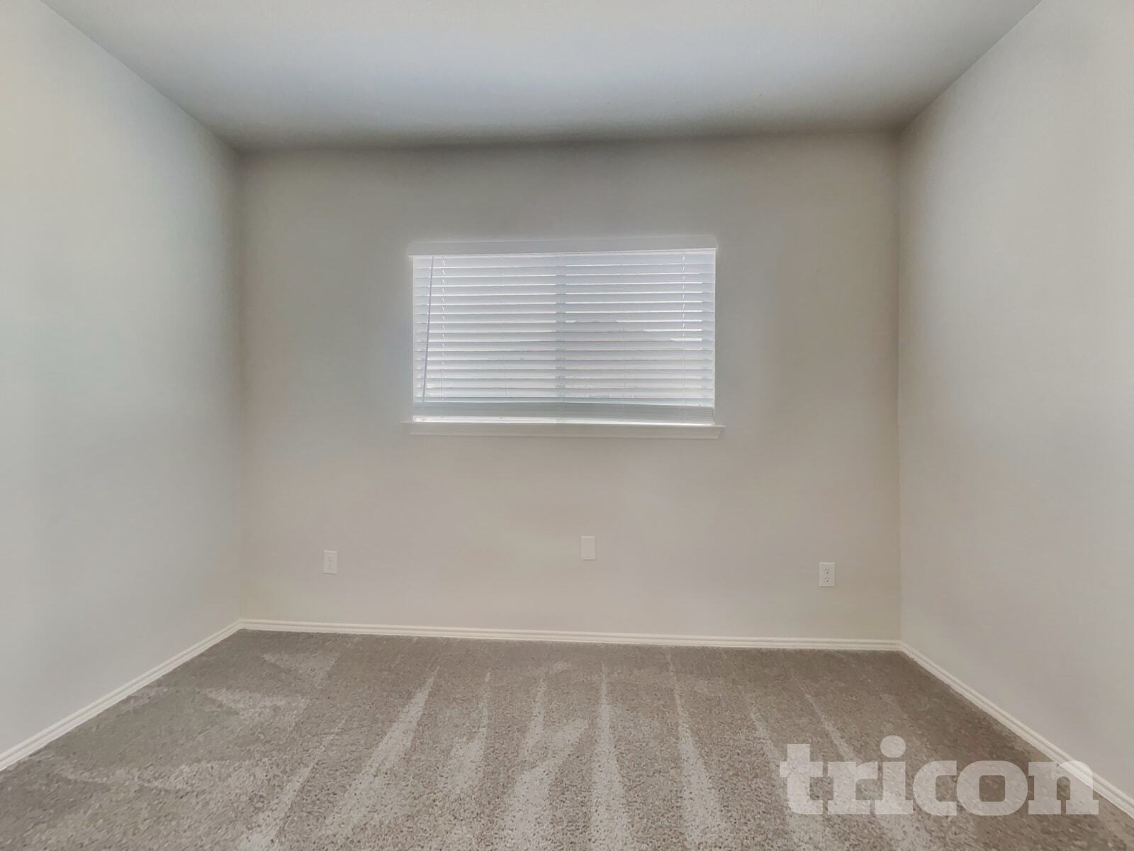 Building Photo - 268 Ariel Ln