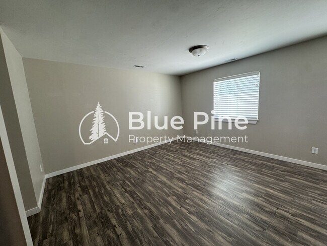 Building Photo - 2829 Murwood