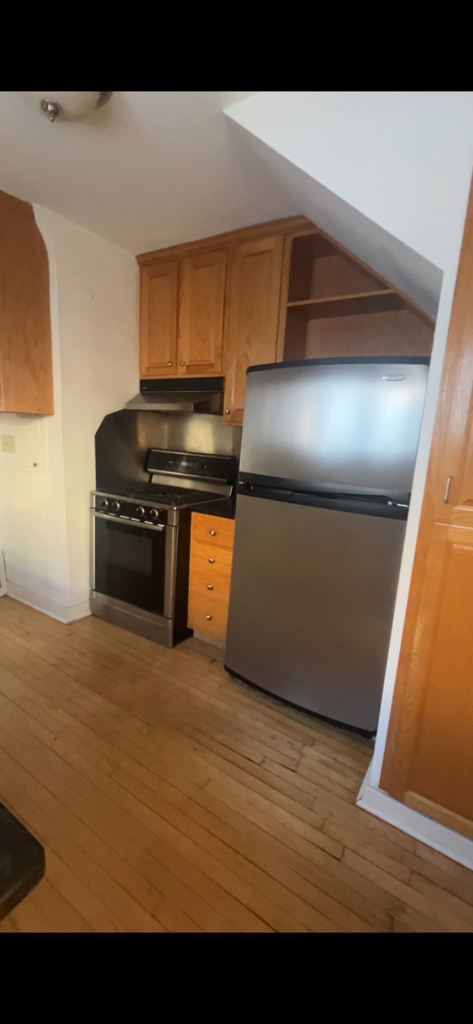 Building Photo - 2502 Kendall Ave