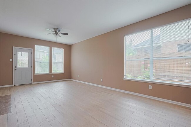 Building Photo - 3822 Auburn Grove Cir
