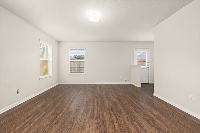 Building Photo - 21415 Partha Way