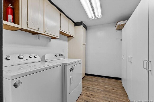 Building Photo - 2405 Morganton Rd