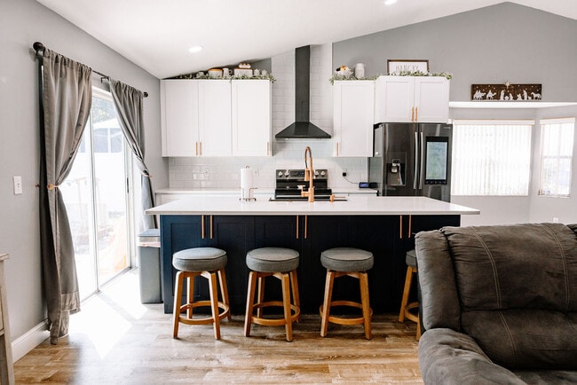 Building Photo - 22620 Willow Lakes Dr