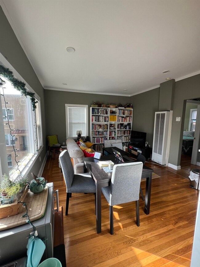 Building Photo - 1528 Milvia St