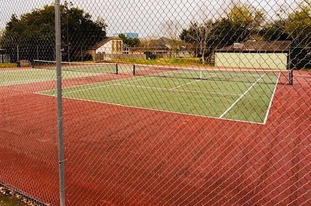 Building Photo - 12800 Briar Forest Dr