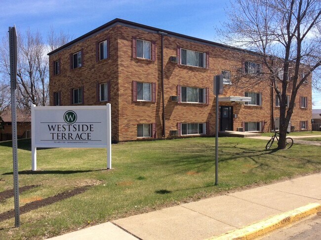 Building Photo - West Side Terrace