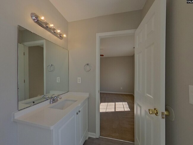 Building Photo - 134 Cottage Lake Way