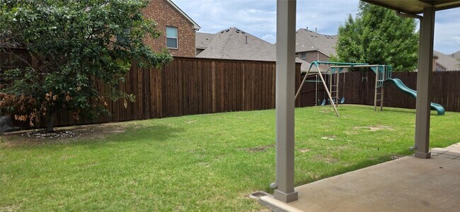 Building Photo - 3412 Canyon Lake Dr