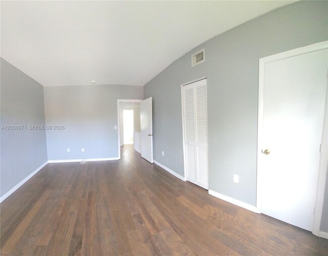 Building Photo - 481 NW 84th Ln