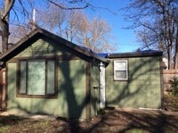 Building Photo - 1178 E 8th St