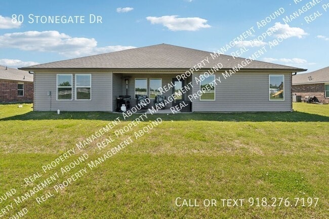 Building Photo - 80 Stonegate Dr