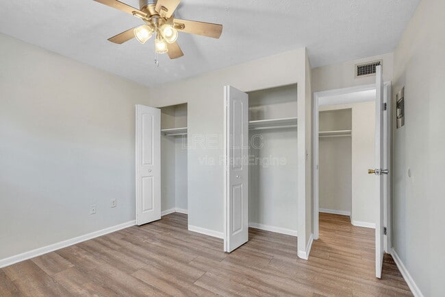 Building Photo - 3325 Breckenridge Ln