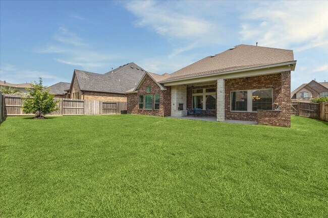 Building Photo - 18311 Windspring Falls Ln