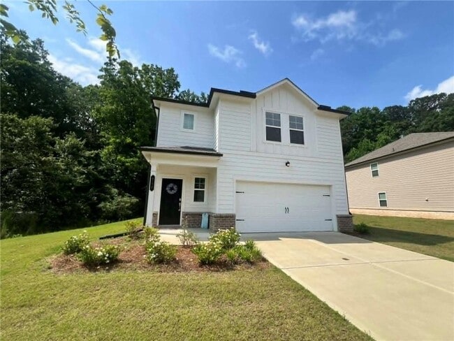 Building Photo - 705 Evergreen Rd