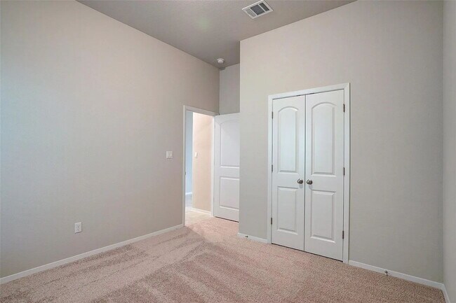 Building Photo - 171 White Dunes Dr