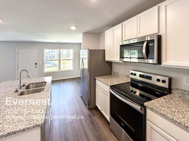 Building Photo - 21417 Scuttle St