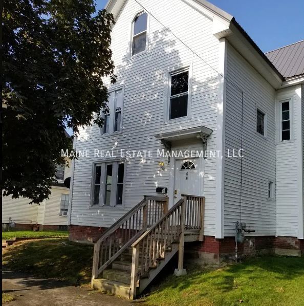 Building Photo - 66 Fern St
