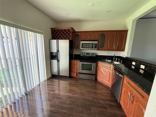 Building Photo - 17018 SW 138th Ct