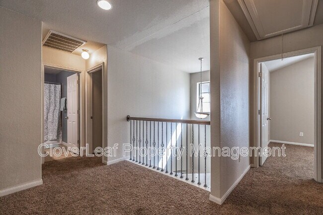 Building Photo - 213 Tumbleweed Run