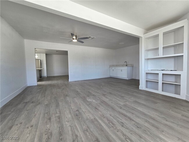 Building Photo - 4001 Via Vaquero Ave