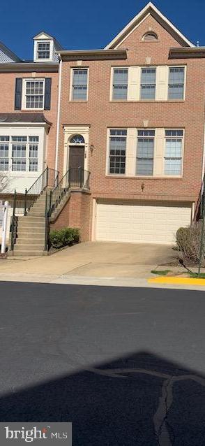 Building Photo - 1807 Fawncrest Ct