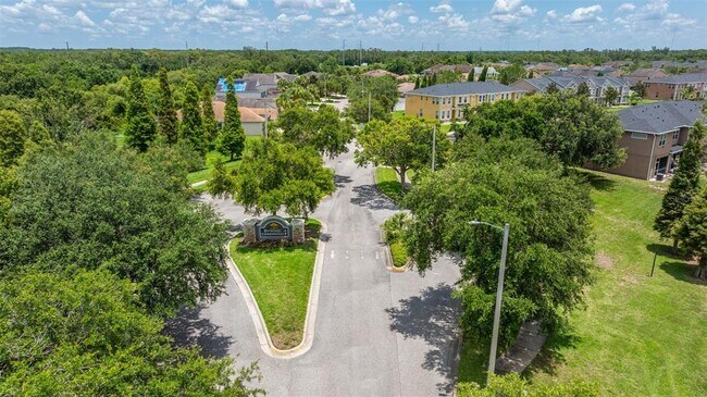 Building Photo - 8709 Deep Maple Dr