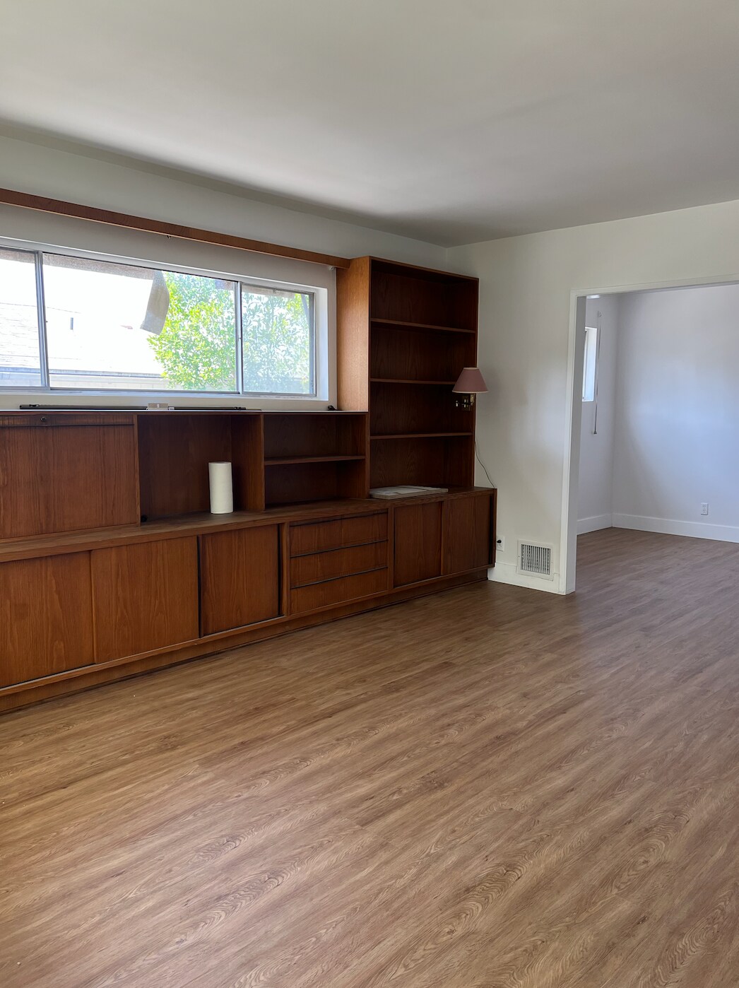 Building Photo - 1641 Maltman Ave