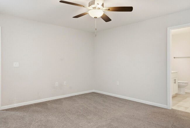 Building Photo - 106 Knotts Berry Rd