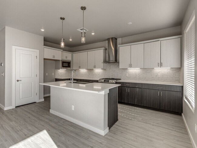 Building Photo - 508 NW 176th Terrace