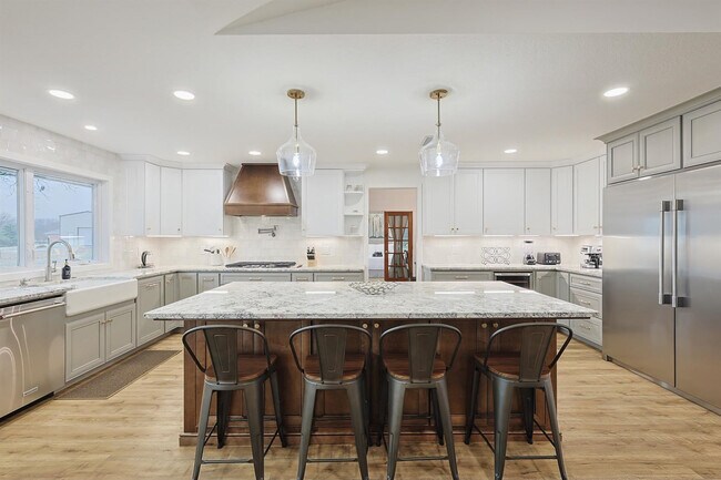 Building Photo - 2368 County Road 852-SI ID1055509P