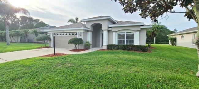 Building Photo - 1062 Crystal Creek Dr