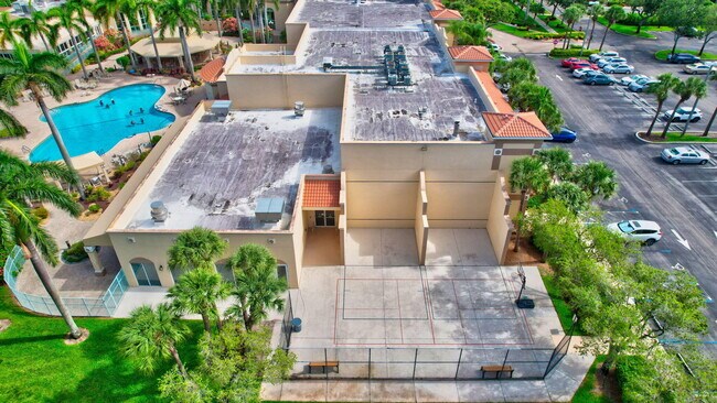 Building Photo - 12529 Imperial Isle Dr