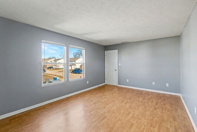 Building Photo - 8131 Grove Berry Dr