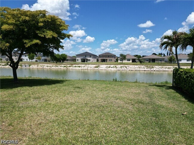 Building Photo - 10353 Canal Brook Ln