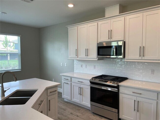 Building Photo - 4580 Almada Ln