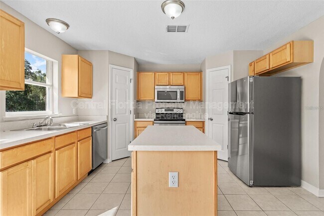 Building Photo - 14126 Econ Woods Ln