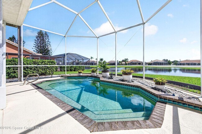 Building Photo - 975 Wildwood Dr