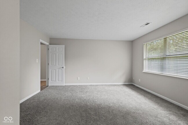 Building Photo - 6815 Cherry Laurel Ln