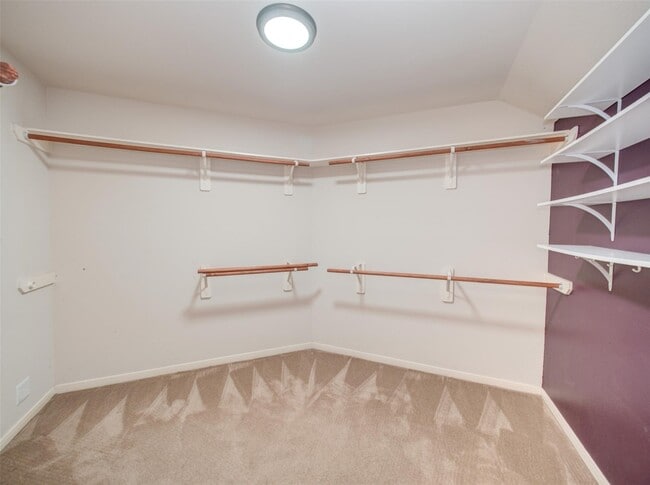 Building Photo - 13215 Sleepy Creek Meadows