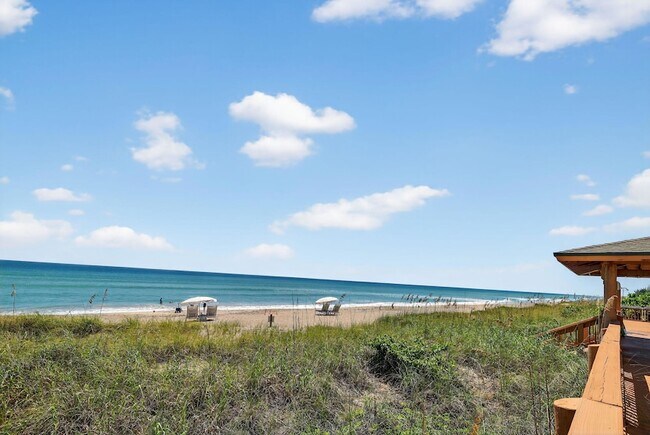 Building Photo - 10680 S Ocean Dr