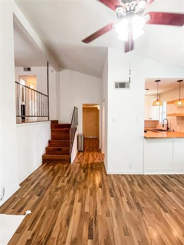 Building Photo - 4224 Rawlins St