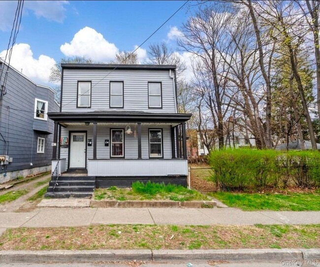 Building Photo - 72.5 Henry Ave