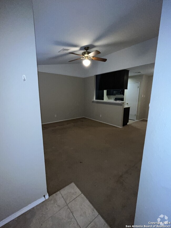 Building Photo - 4803 Hamilton Wolfe