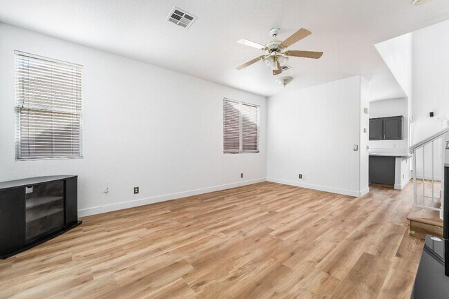 Building Photo - Silverado Ranch: Bright, Open Concept 3/2/2 Home with Downstairs Bedroom & Full Bath, Community Pool