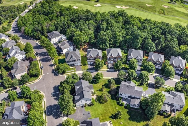 Building Photo - 25670 S Village Dr