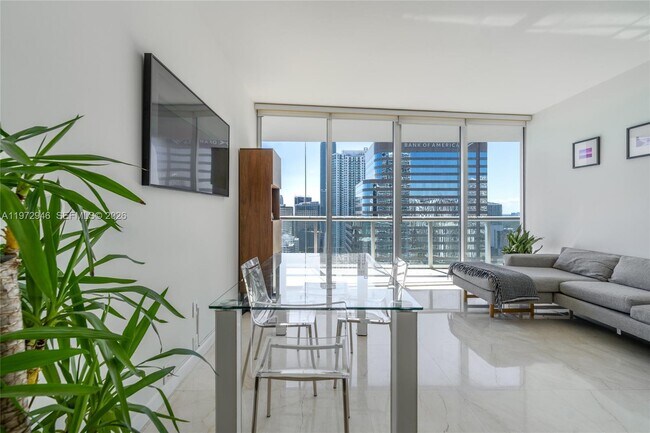 Building Photo - 495 Brickell Ave