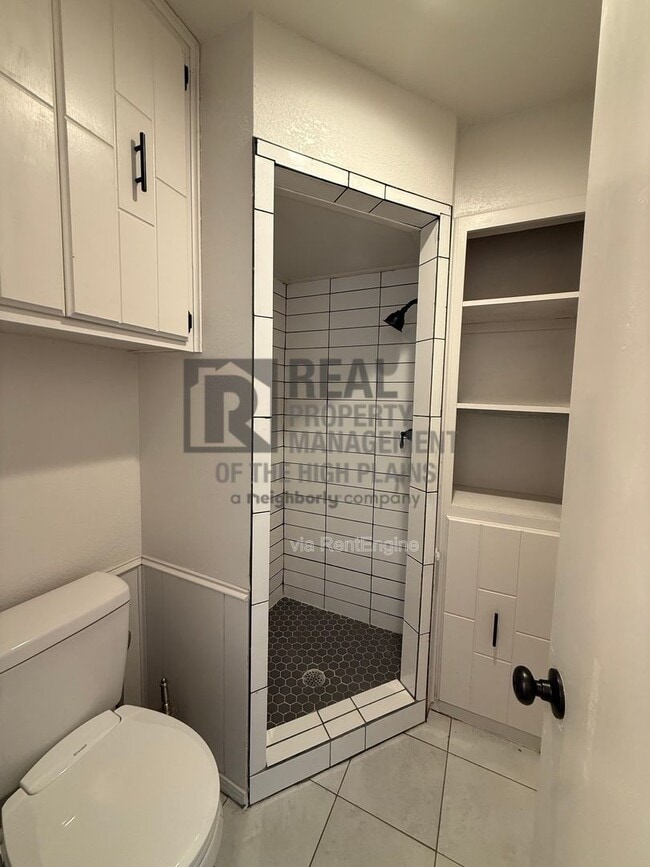 Building Photo - 6212 Rutgers St