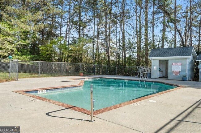 Building Photo - 2045 Brian Way