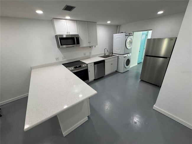 Building Photo - 5720 13th Ave N