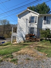 Building Photo - Single Family Home Minutes from Downtown Lexington